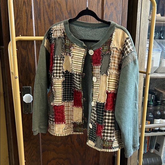Vintage handmade Patchwork Quilted Button Cardigan - 23 inches pit to pit. - Picture 2 of 12